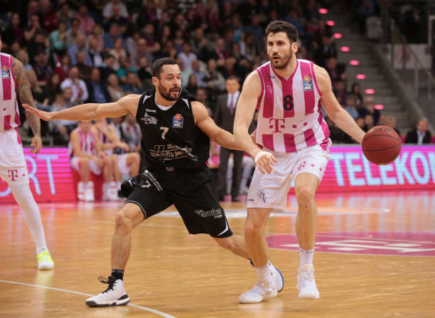 中场等多个 中场等多个