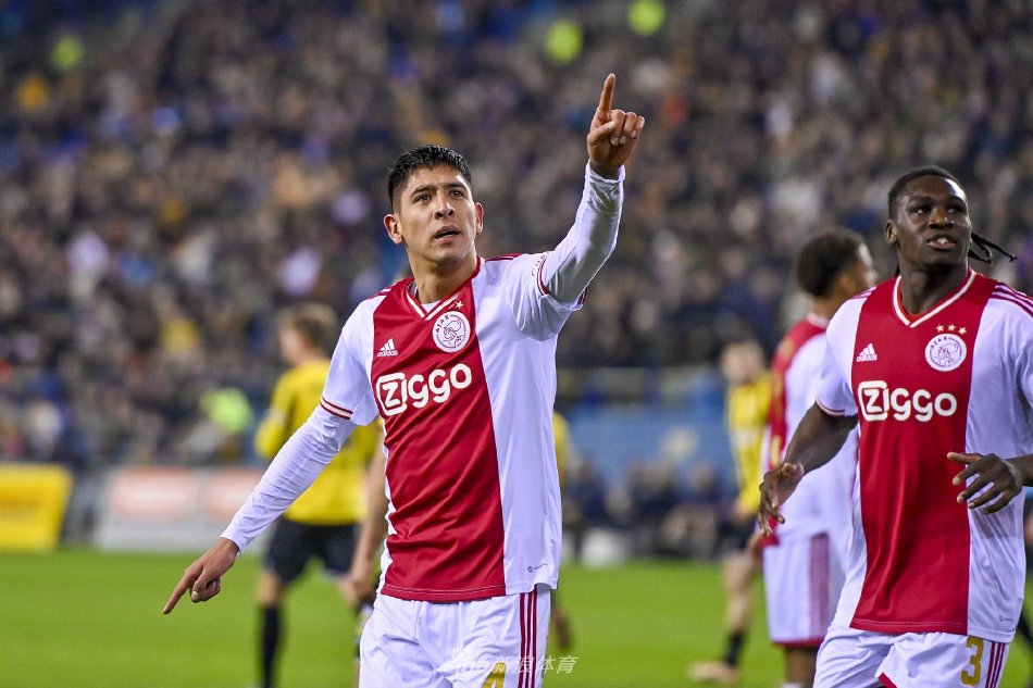 直是球迷们 直是球迷们